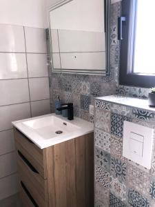 Zdjęcie z galerii obiektu Maison chaleureuse en Provence w mieście Piolenc
