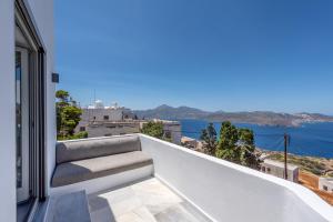 Gallery image of Sunset Mansion in Plaka Milou