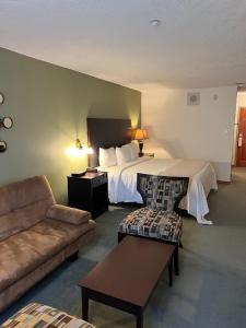 Voodi või voodid majutusasutuse The Grand Hotel Nanaimo toas