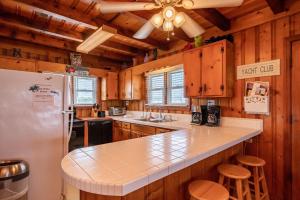 Imagen de la galería de Lowe Tide by Oak Island Accommodations, en Oak Island