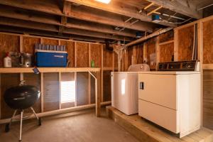 Imagen de la galería de Lowe Tide by Oak Island Accommodations, en Oak Island