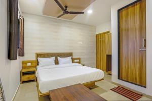 Gallery image of Sai Sagar Lodging & Boarding in Ulhasnagar