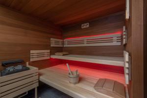 Postel nebo postele na pokoji v ubytování Redfoxapartment Central