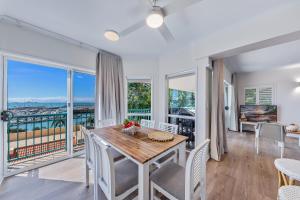 Gallery image of Sea Views on Shingley in Airlie Beach