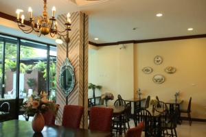 Baan Chao Khun Hotel的休息区