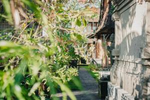 Zahrada ubytování Bramasa Ubud Guest House