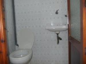 Koupelna v ubytování Piles - Apartment - Sleeps 7 - Parking - Seafront