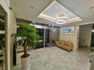 Posezení v ubytování Trevi Hotel