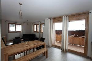 Predel za sedenje v nastanitvi Helvetia hotel