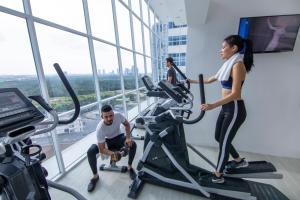 Fitness centrum a/nebo fitness zařízení v ubytování Fraser Place Puteri Harbour