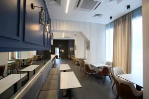 Ruang duduk di Genesis Kosher Hotel Tbilisi