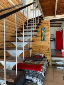 Ένα ή περισσότερα κρεβάτια σε δωμάτιο στο Serenity Guesthouse