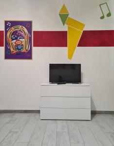 Televiisor ja/või meelelahutuskeskus majutusasutuses APT Re di Roma