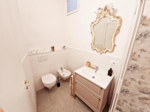 Kúpeľňa v ubytovaní Chianti Craft House Badia a Passignano