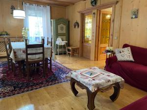 Posezení v ubytování Appartamento Asiago - Residence Grassana - a pochi passi dal centro