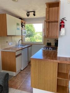 Gallery image of Chalet 2 Charisma 1 Sandown Bay Holiday Centre GENEROUS MONEY OFF FERRY CROSSING & SPECIAL OFFER UNTIL END OF JUNE, SEPTEMBER AND HALLOWEEN DEALS NOW ON in Brading
