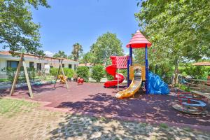 Area giochi per bambini di Villaggio Selene Mare