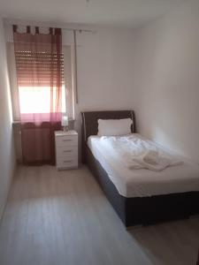 Giường trong phòng chung tại 3 Zimmer Wohnung