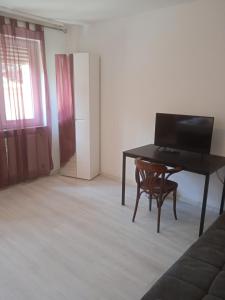 TV a/nebo společenská místnost v ubytování 3 Zimmer Wohnung
