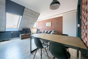 Gallery image of Dom & House - Apartments Chmielna Park in Gdańsk