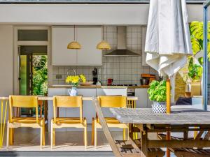 ウィスタブルにあるPass the Keys Relaxing Home in the Heart of Whitstable with gardenのギャラリーの写真