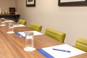 Konferenční prostory v ubytování Holiday Inn Express Edinburgh Airport by IHG