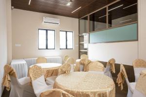 Galeriebild der Unterkunft THE RUNWAY HOTEL in Kochi
