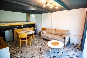 Kuchyň nebo kuchyňský kout v ubytování Guest House 7