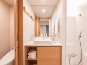 Baðherbergi á Sotetsu Fresa Inn Sendai