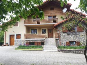 Budova, kde se apartmán nachází