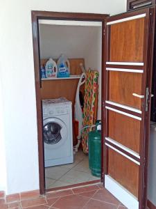 Fotografie z fotogalerie ubytování 18 Via Sa Salina PORTOPINO v destinaci Porto Pino