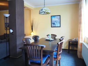 Posezení v ubytování Friesenmeer Ferienwohnung Eins + 11 fotografií