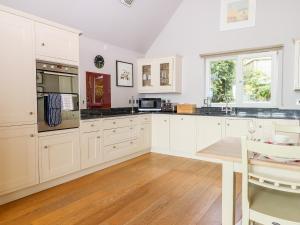 Afbeelding uit fotogalerij van Swandown, 12 Kittwhistle in Chard