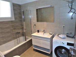 Koupelna v ubytování Artemis suites