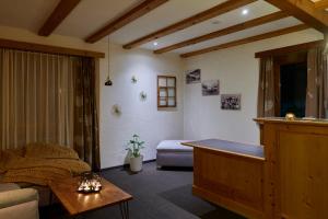 Posezení v ubytování Madrisa Lodge