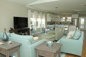 Gallery image of Porpoise Driven Life by Oak Island Accommodations in Oak Island