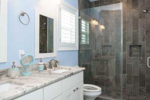 Gallery image of Porpoise Driven Life by Oak Island Accommodations in Oak Island