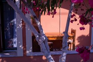 A balcony or terrace at Wilson & Andrew House - Boho Bliss