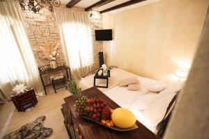 Posteľ alebo postele v izbe v ubytovaní Luxury city center Apartment ANGELS RM