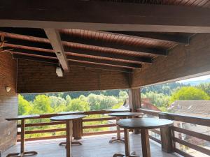 Foto dalla galleria di Pensiunea ATLANTIS a Moisei