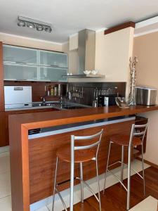 Een keuken of kitchenette bij Apartament Panorama Ustronia