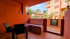 A balcony or terrace at Villas de Almerimar Golf