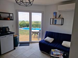 Posedenie v ubytovaní Gîte Le Saint Benoît