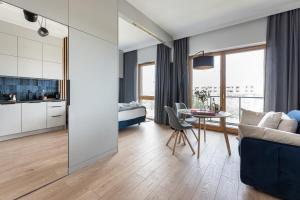 Kuchyňa alebo kuchynka v ubytovaní Apartament Nadmotławie 115