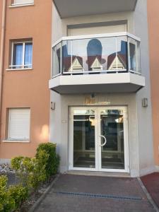 Budova, v ktorej sa apartmán nachádza