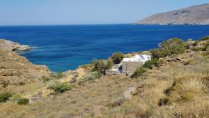 Photo de la galerie de l'établissement Villa Kalamonari nature house, cycladic wilderness, à Rogón