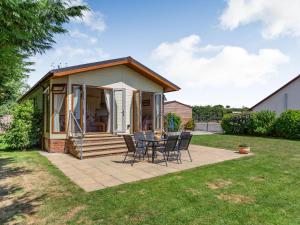 Κήπος έξω από το Elworthy Lodge