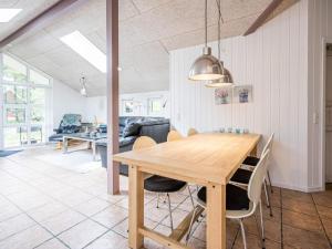 Fotografie z fotogalerie ubytování Holiday home Blåvand CCXLV v destinaci Blåvand