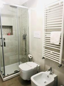 Koupelna v ubytování B&B Elles con parcheggio interno