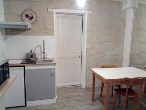 Fotografia z galérie ubytovania maison plein pied de 30m² avec terrasse .Saumur v destinácii Saumur